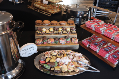 CDC4DABF-3AE3-4670-B876-3F079D692939_1_105_c